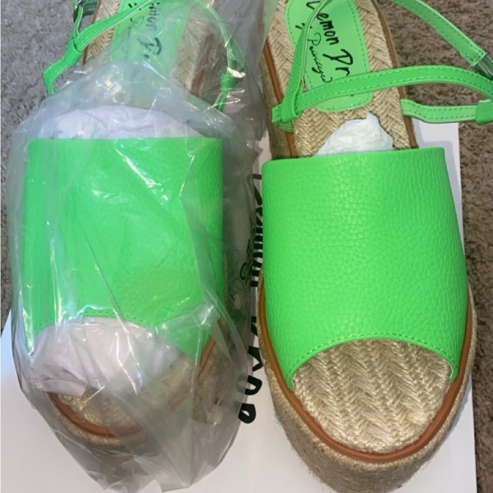 Privilege platform, sandals - Picture 2 of 4